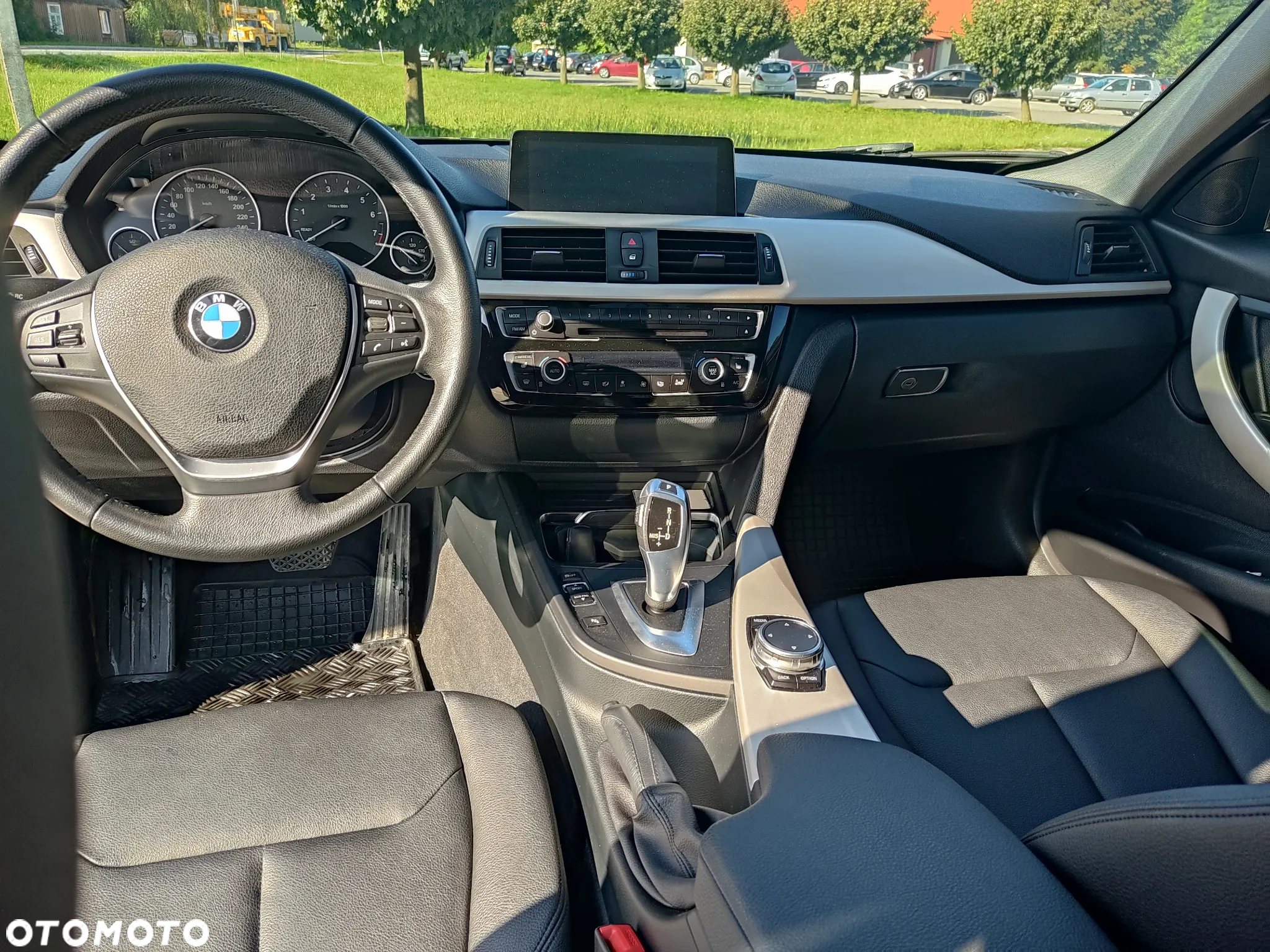 BMW Seria 3 320i xDrive - 7