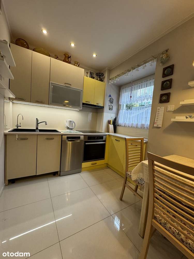 2-pokojowe 49m², top lokalizacja, Al. Daszyńskiego-12