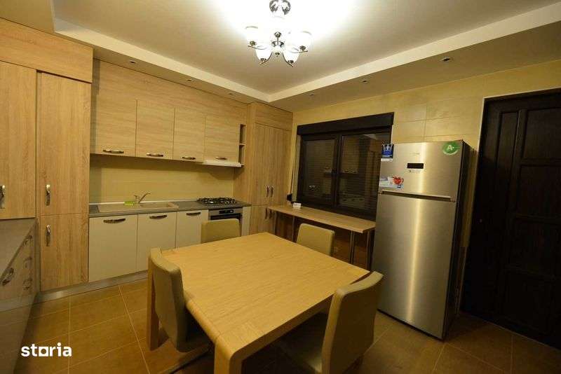 Direct de la proprietar vila in cartierul Padurea Baneasa - Imagine principală: 5/8