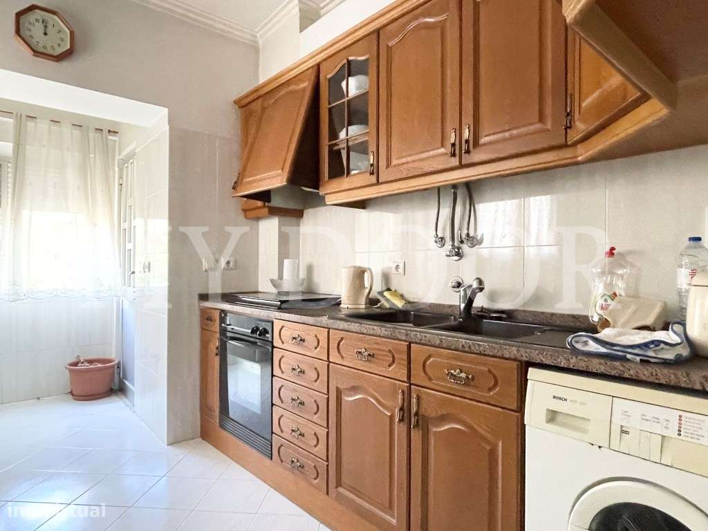 T2 - 1º Andar - Apartamento p/ Venda - Moscavide - Arrecadação e Lo... - Grande imagem: 4/24