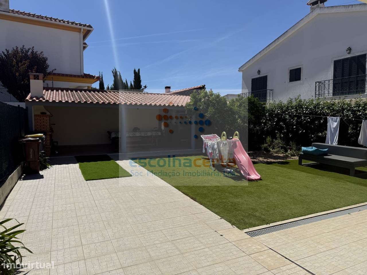 Oportunidade Moradia T3 - Quinta do Anjo - Grande imagem: 2/19