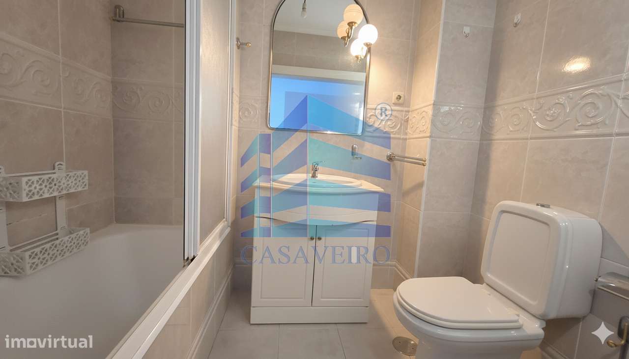 Apartamento T2 na Avenida Lourenço Peixinho em Aveiro-7