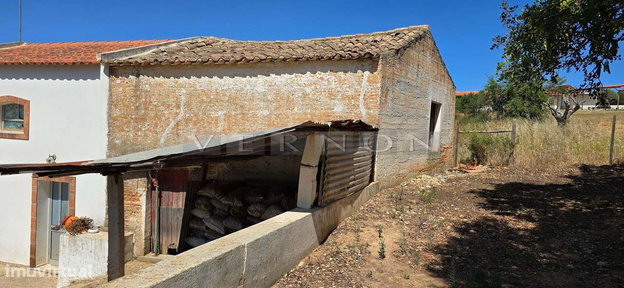 Algarve, para venda, moradia tradicional renovada  perto da Praia do C-33