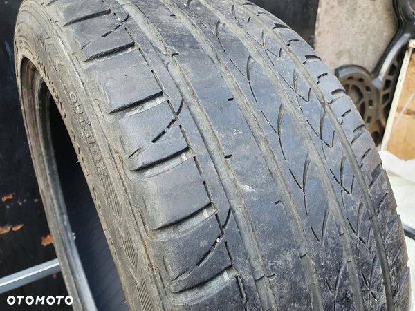 215/45R17 Rockstone Radial pojedynka lato 5,0mm - 2