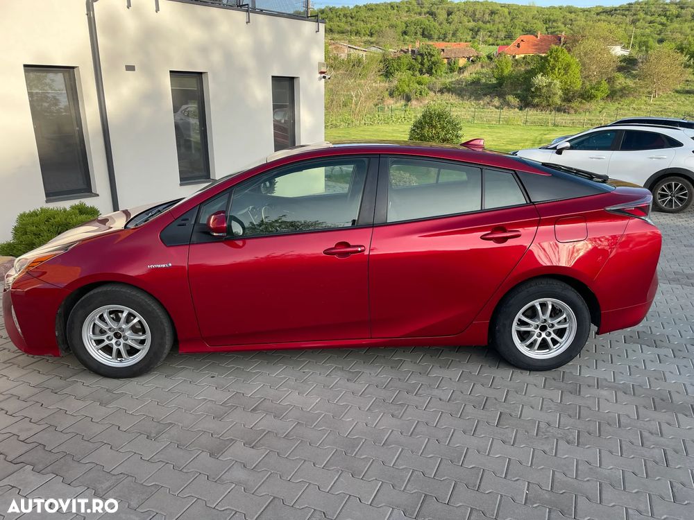 Second hand Toyota Prius - 16 500 EUR, 150 000 km - Autovit
