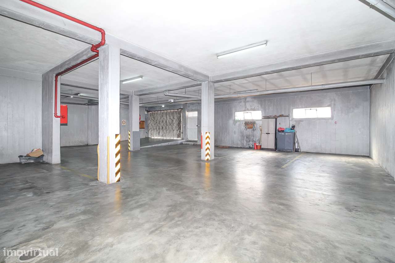 T2 com Fantástico Terraço | Junto ao Centro de Valongo-19