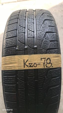 225/40/19 89H 255/35/19 92H Pirelli Sotto Zero RSC - 1