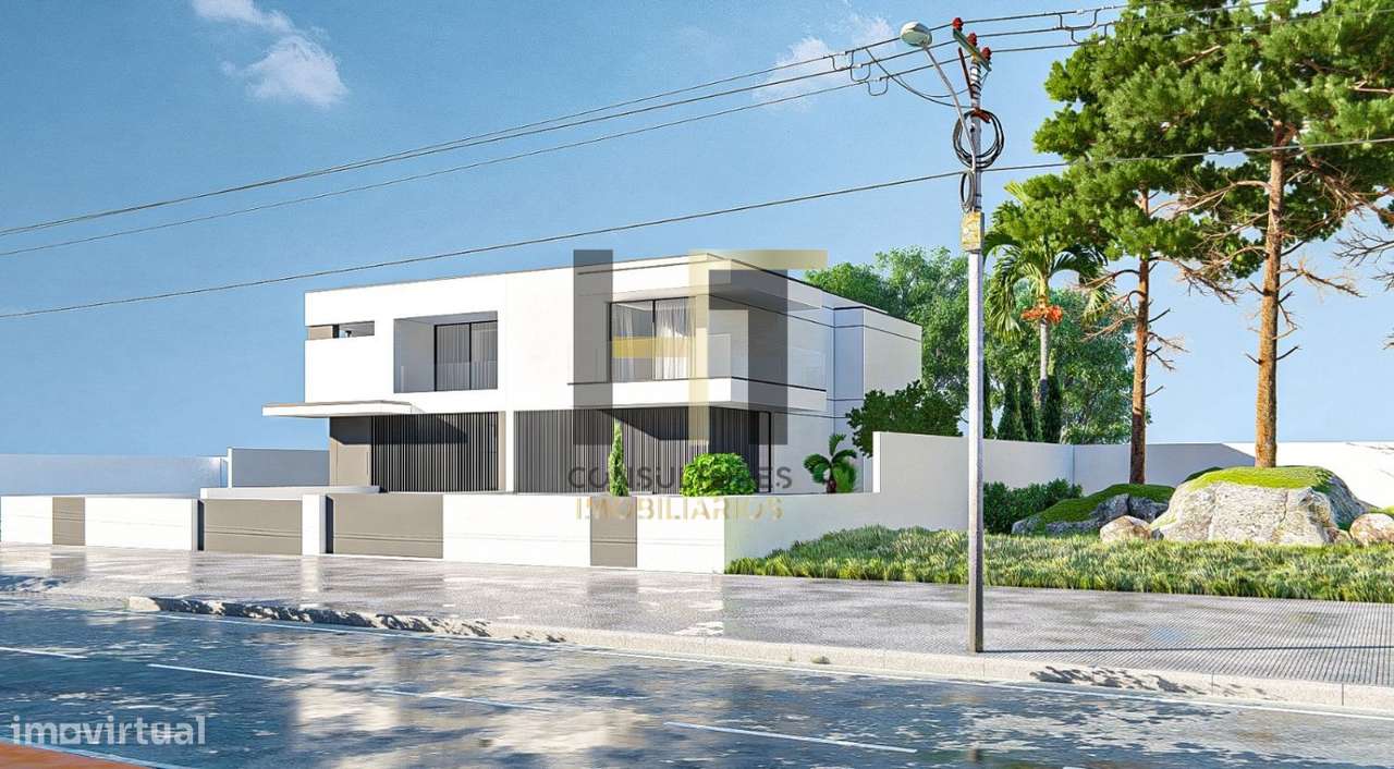 Moradia T4 | 3 Suítes | Varanda | Piscina | Maia-17