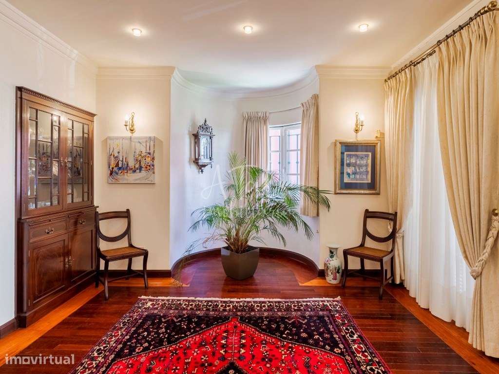 Moradia V6 centro do Montijo-7