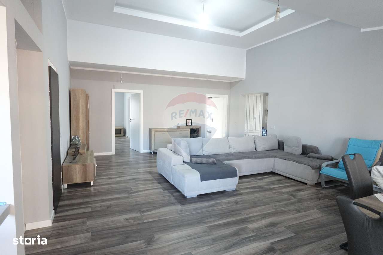 Casă / Vilă cu 4 camere de vânzare in Satu Nou de Jos - Imagine principală: 4/12