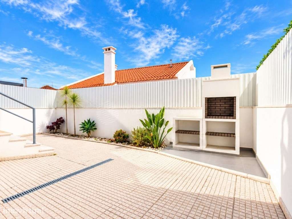 Moradia T4 com 241,1 m² na Caparica - Conforto, Espaço e Excelente ...-14