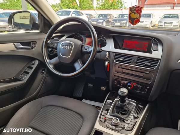 Audi A4 2.0 TDI B8 - 17