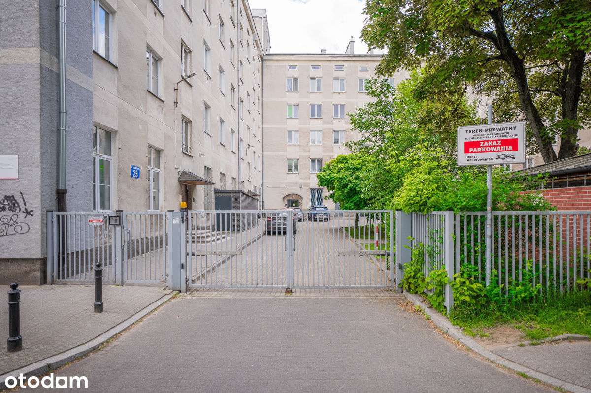 dwa pokoje, Metro z miejscem parkingowym-13