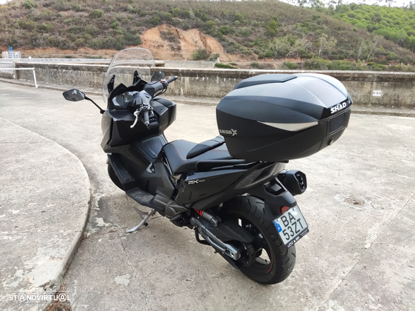 Kymco AK 550 Premium (novo modelo 2023) - 4