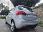 Kia Venga 1.4 CRDi EX ISG - 3