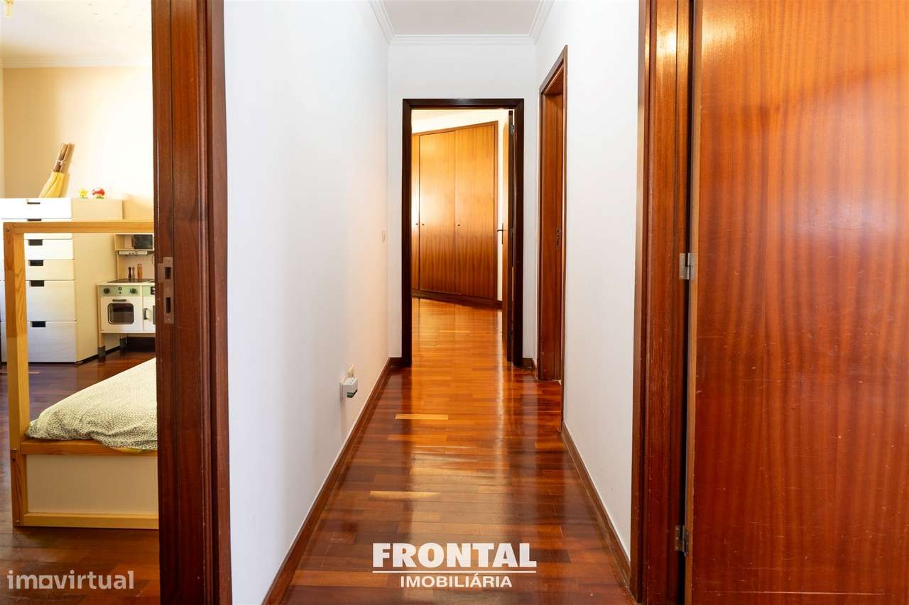Apartamento T3 Venda-37