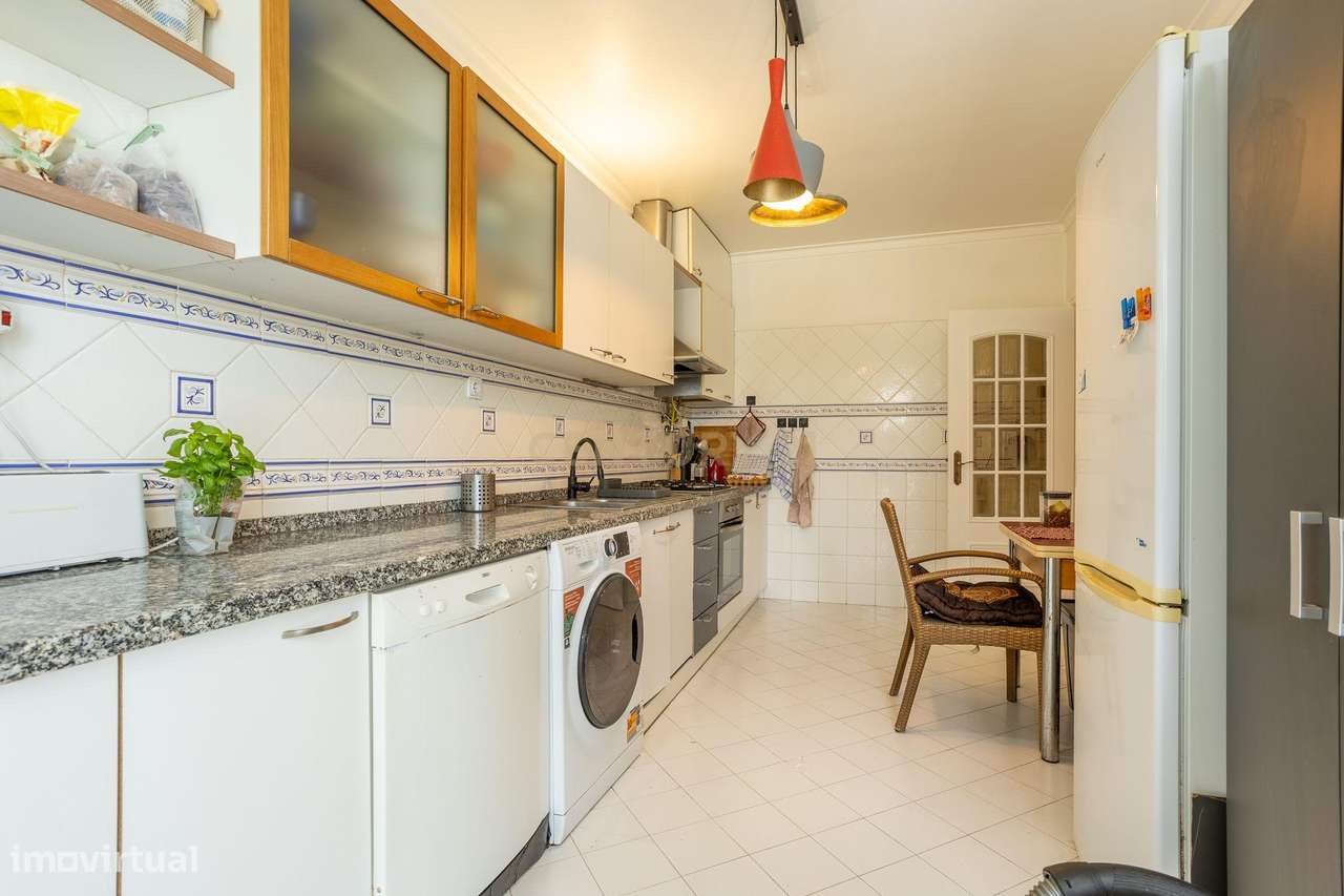 Apartamento T2 | 99 m² | Portais da Arrábida | 1.º Andar-9