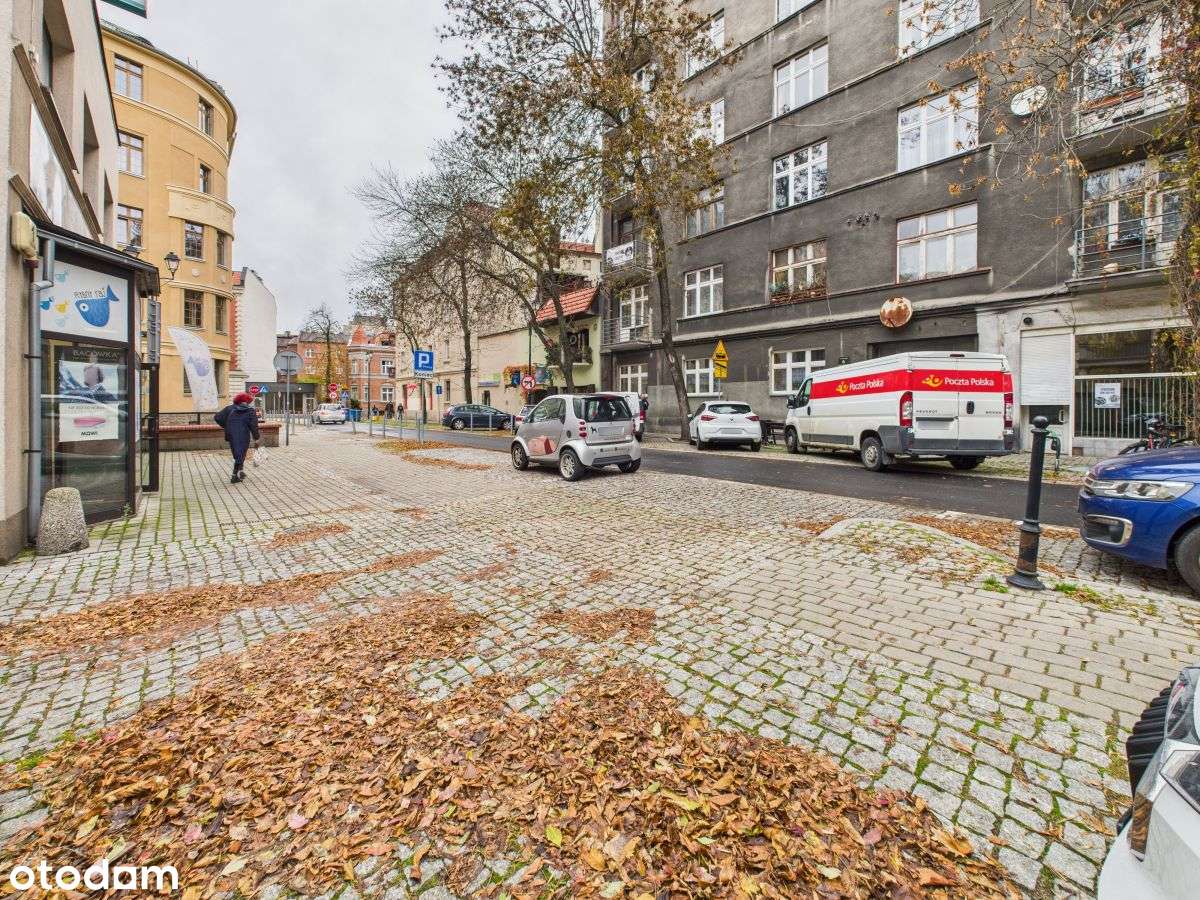 Mieszkanie z potencjałem w Centrum Katowic.-9