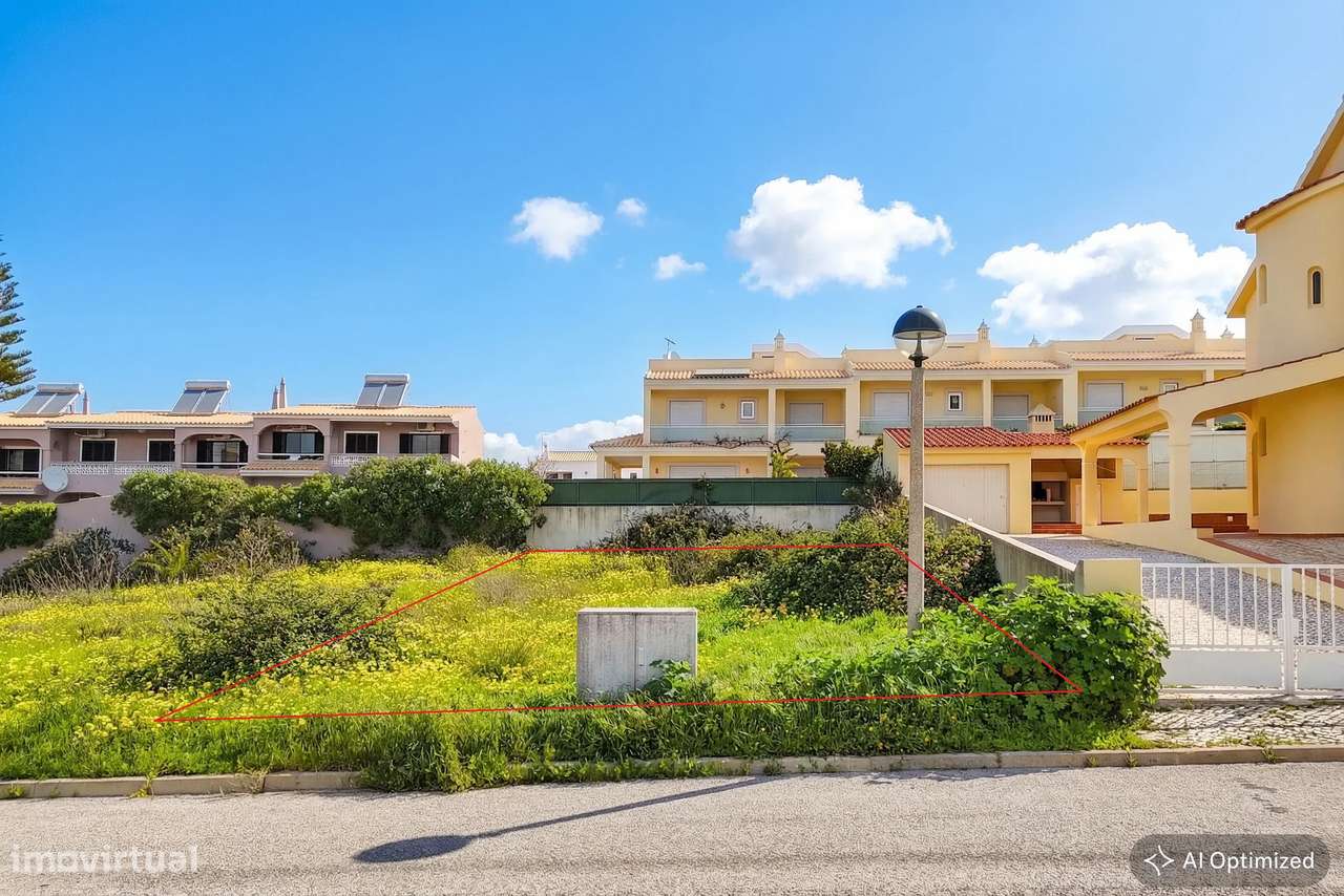 Lote de terreno com projeto aprovado na Galé - Grande imagem: 3/12