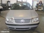 VW Bora 1.9 TDI 1999 para peças - 4