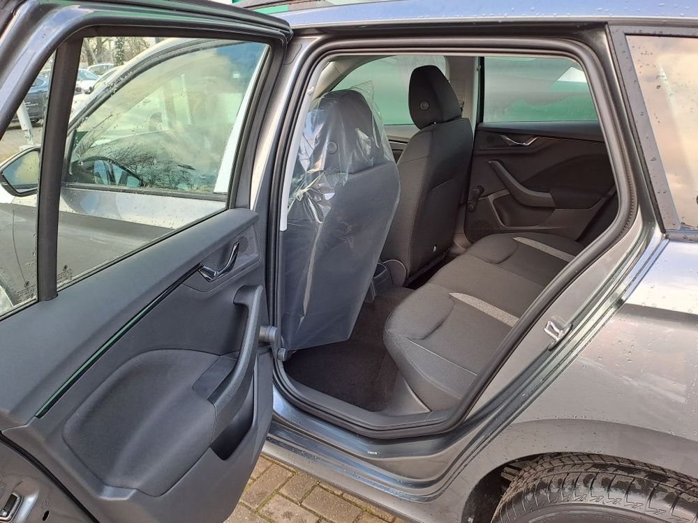SKODA KAMIQ 1.0 TSI 95KM ESSENCE, produkcja 2026, dostępny od ręki