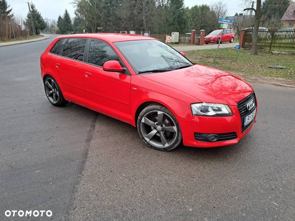 Audi A3 2.0 TDI Attraction - 4