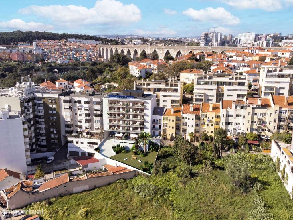 Apartamento T4 em Construção em Campolide-28