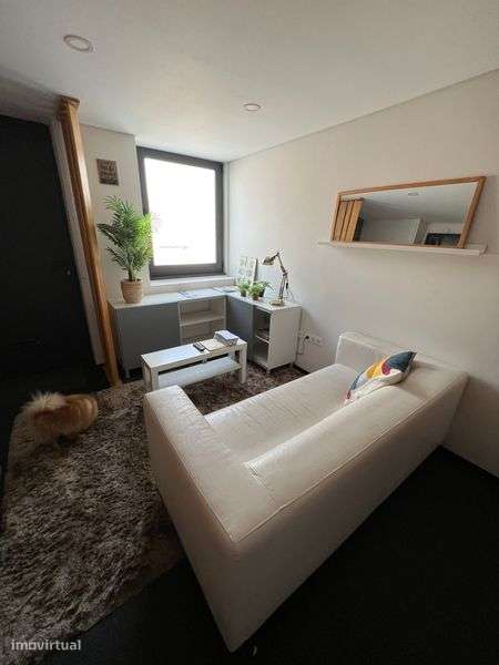 Downtown Porto | Pink Townhouse with 3 Floors - Grande imagem: 4/12