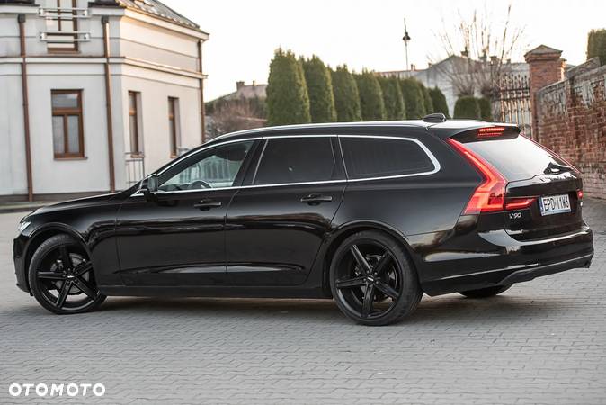 Volvo V90 D4 Momentum - 6