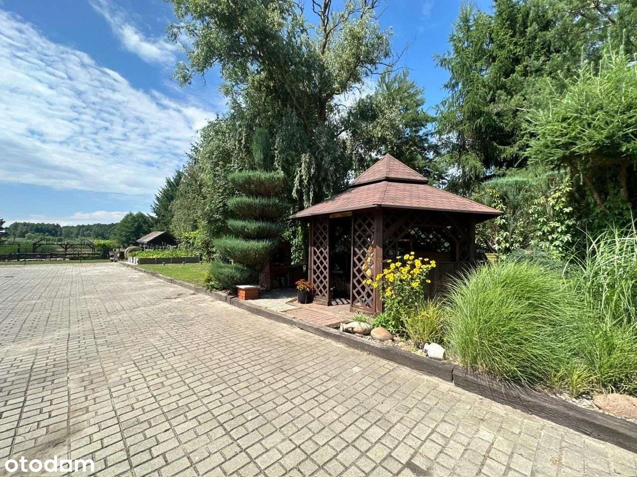 Wyjątkowa Posiadłość! komfort i natura pod miastem-19