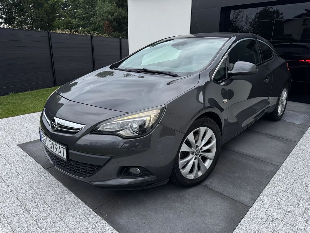 Opel Astra J (2009-2019) 1.4 Turbo Innovation 2012