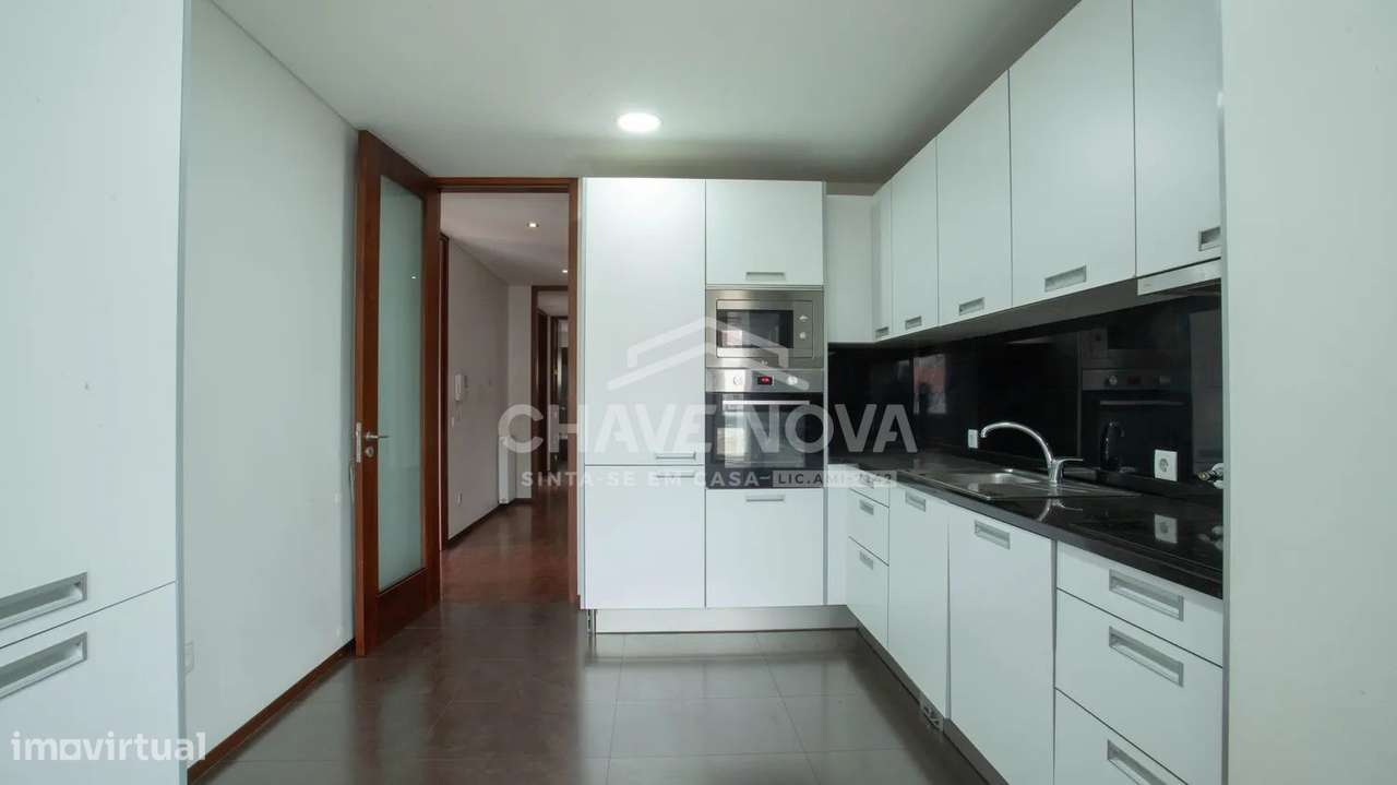 Apartamento T3 Praça das Flores - Bonfim - Porto-18
