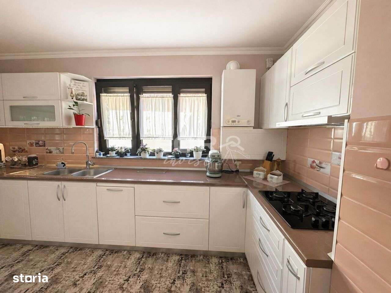 Casa 4 camere si 235 mp teren, de vanzare zona Iosia Oradea-8