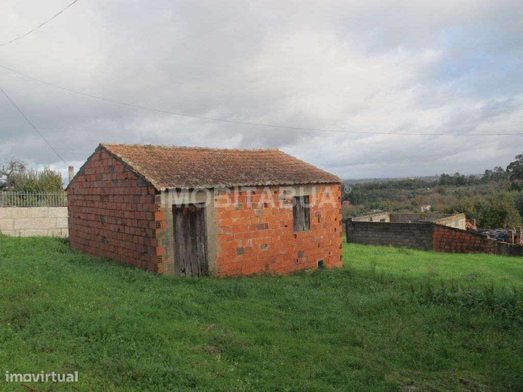 Terreno em Percelada