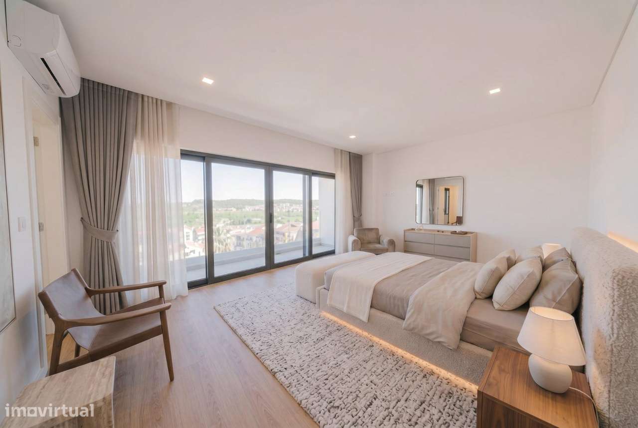 Moradia T5 de Luxo com Piscina e Vista Panorâmica em Mealhada, Loures-5