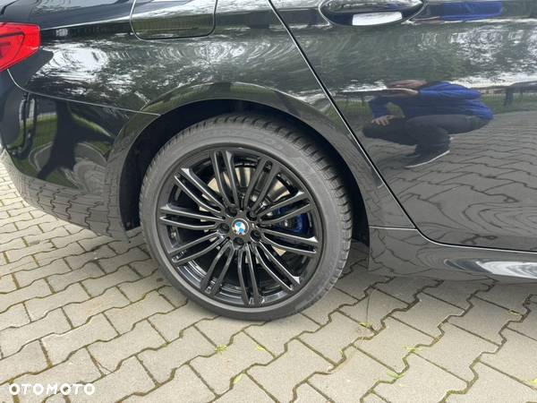 BMW Seria 5 530i xDrive M Sport sport - 17