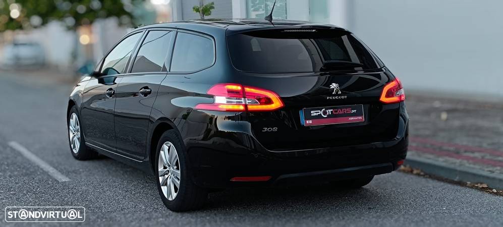 Peugeot 308 SW - 15