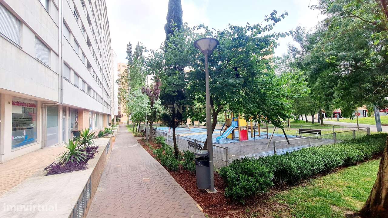 Loja com 29 m² na Alta de Lisboa - Grande imagem: 3/13