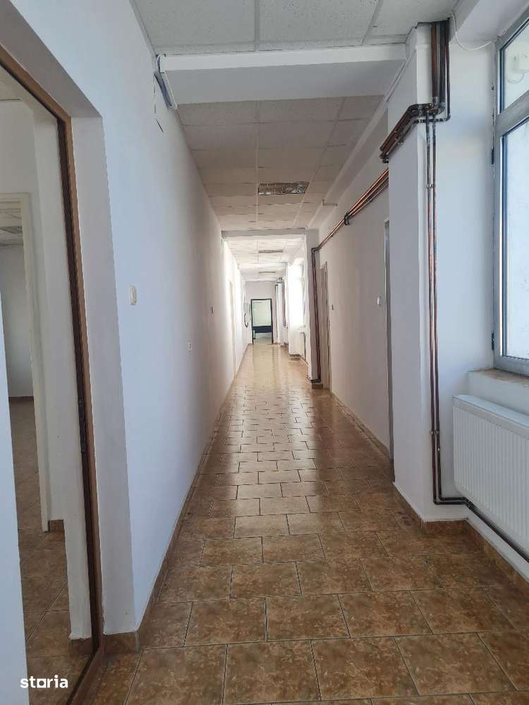 Spatiu  Birouri  340 mp   Stefanesti - Imagine principală: 5/7