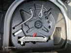 Trusa Spuma Suport cu Cric Coarba Cheie Roti Cui Carlig Infiletant Audi TT 8N Roadster Cabrio Decapotabil 1998 - 2006 - 2