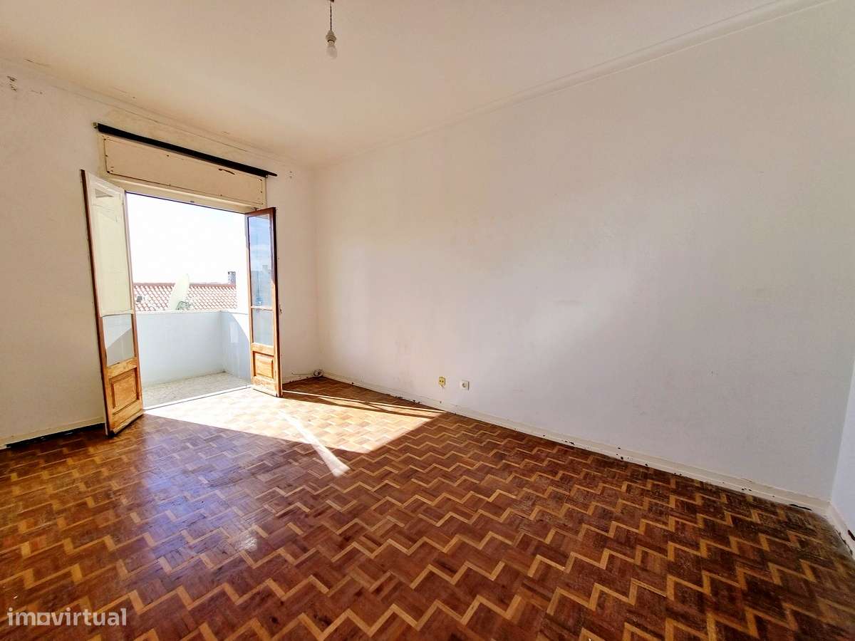Apartamento em Seixal, Amora - Grande imagem: 2/10