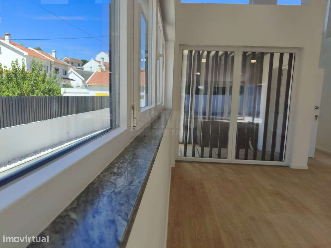 Moradia V3 c/ Piscina - Sobreda - Almada-16