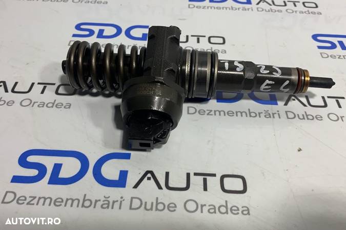 Injector 0414720310 Volkswagen Transporter T5 2.5 TDI 2006-2010 Euro 4 - 1