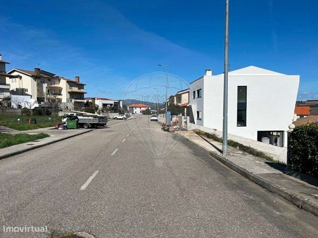 Terreno  para venda - Grande imagem: 2/6