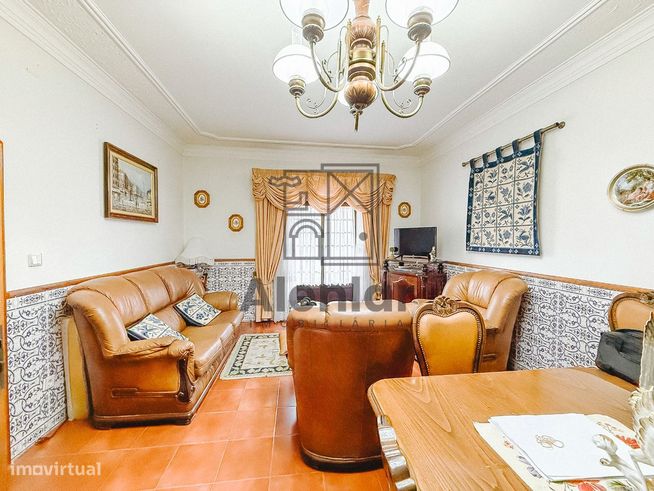 Moradia T3+1 com 157m² em Cabanas de Chão — Alenquer-3