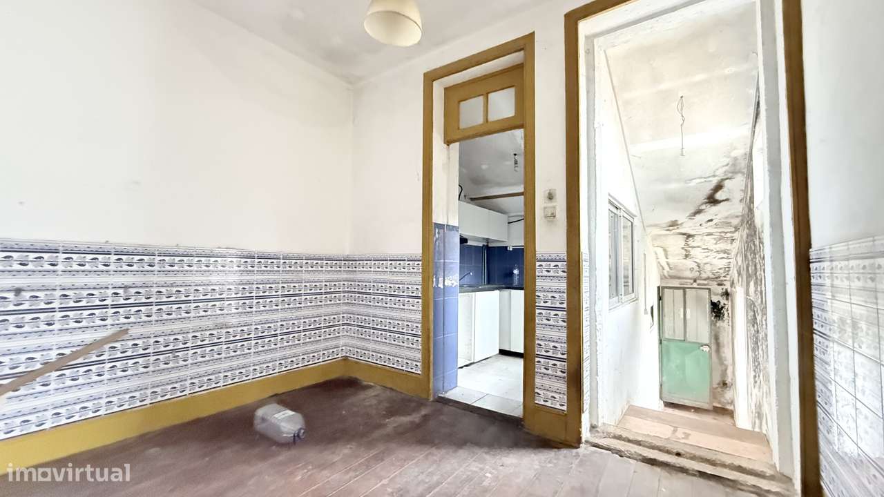 Moradia para remodelar em Ermesinde-16