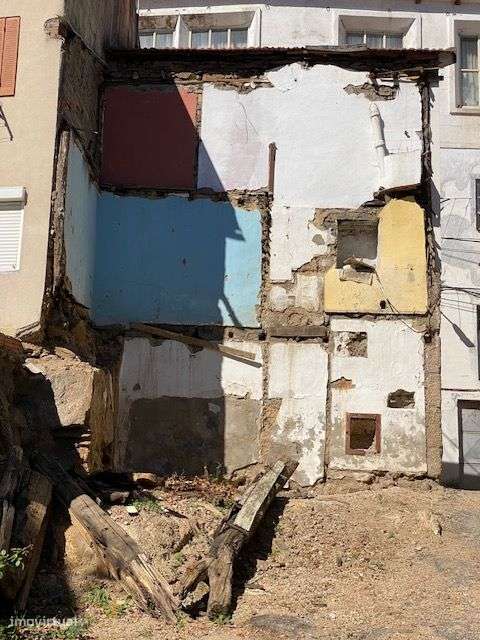 Terrenos com projeto para 2 moradias Tortosendo - Grande imagem: 2/19