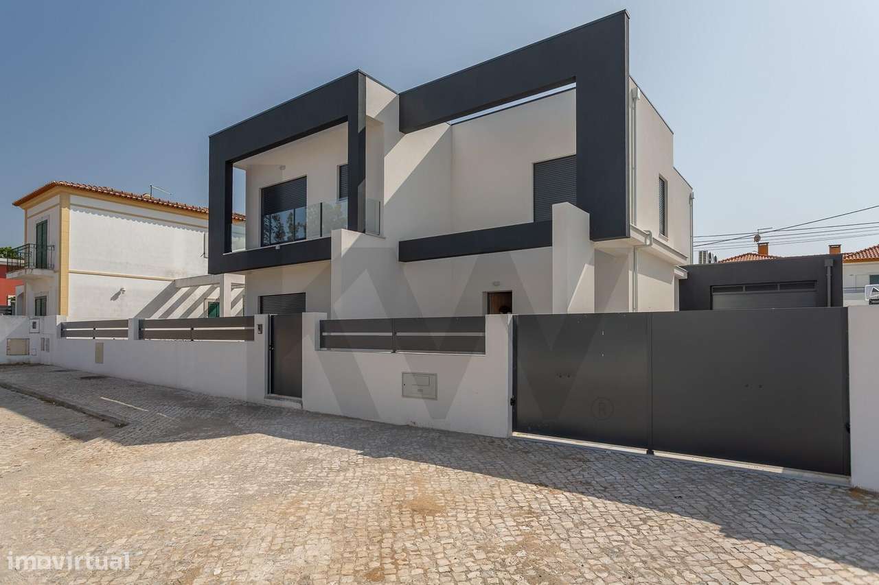 Moradia de Luxo com 4 Suites - Grande imagem: 2/60