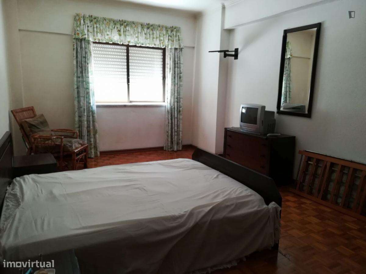 Quarto - localizado em Sintra Lisbon - Grande imagem: 5/10