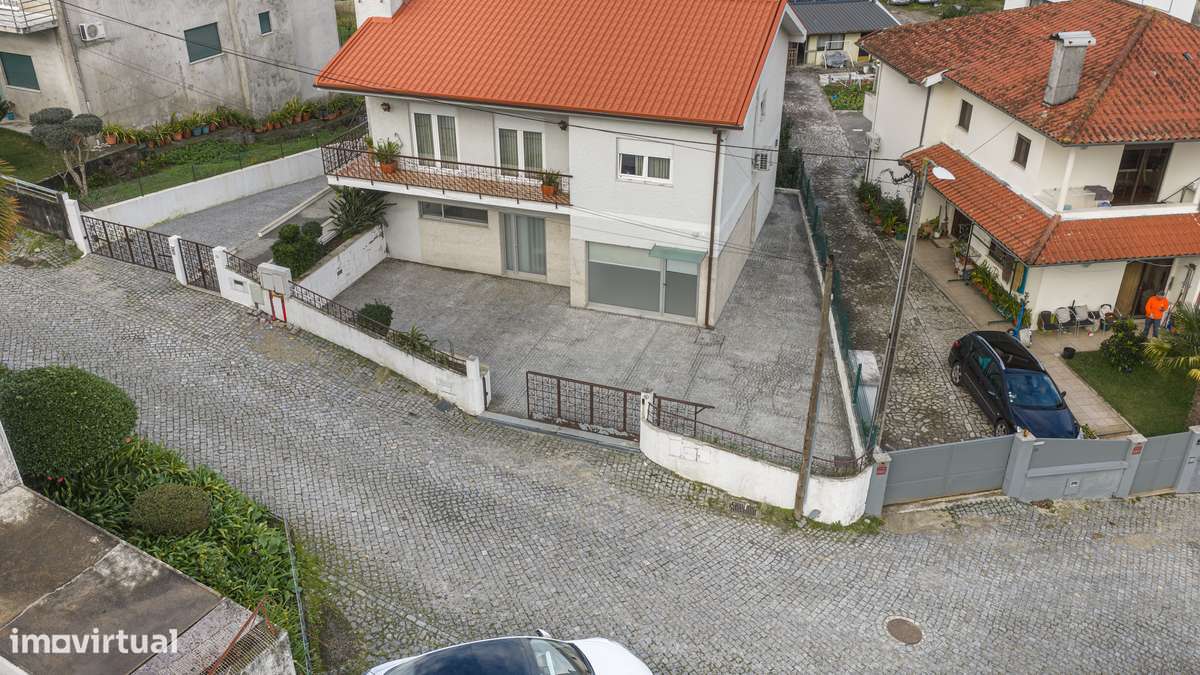 Andar moradia T2+1 totalmente renovado - Grande imagem: 3/31